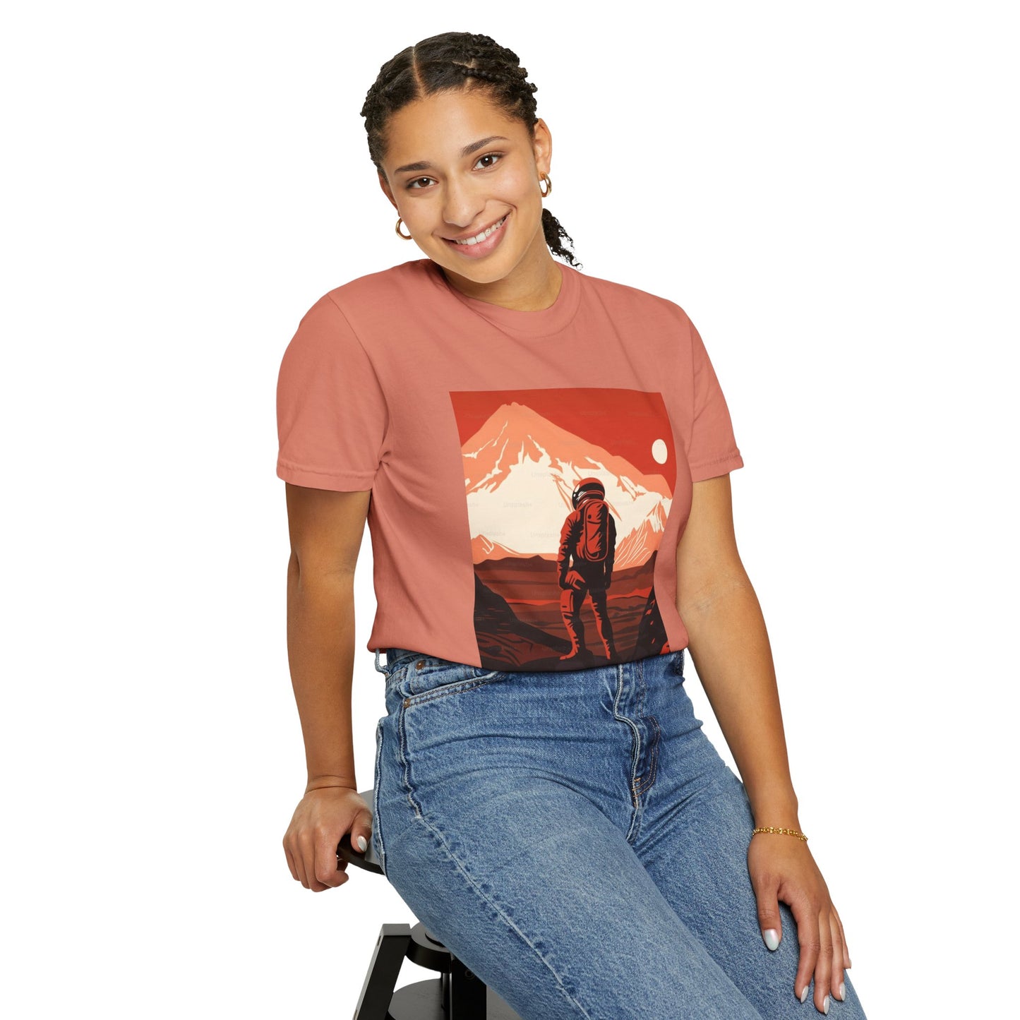 The Man On Mars Graphic T-Shirt incorporates bold graphic designs, ideal for festivals or casual wear, making it a versatile wardrobe staple.