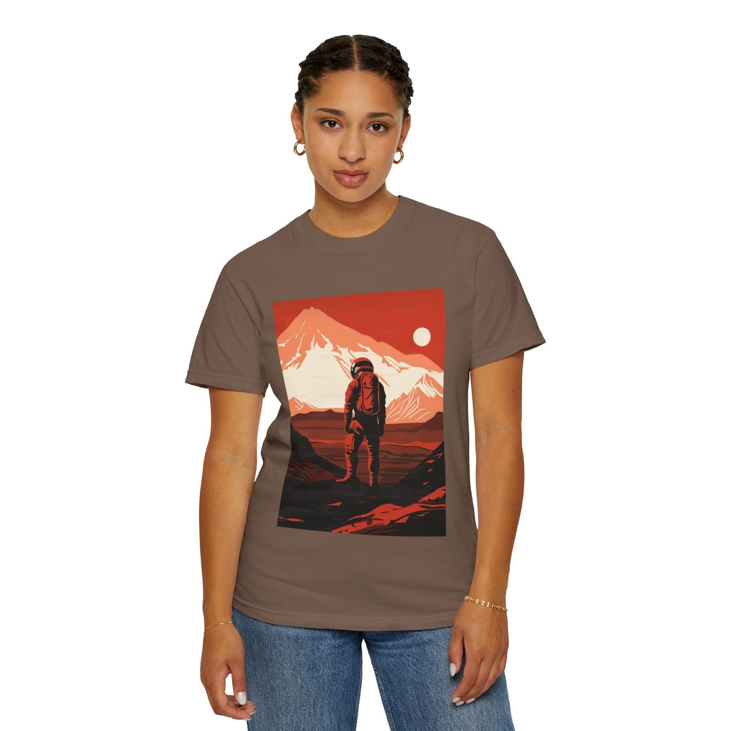 Close-up of the Man On Mars Graphic T-Shirt fabric made from 100% GOTS certified organic cotton, highlighting its softness and eco-friendly nature.