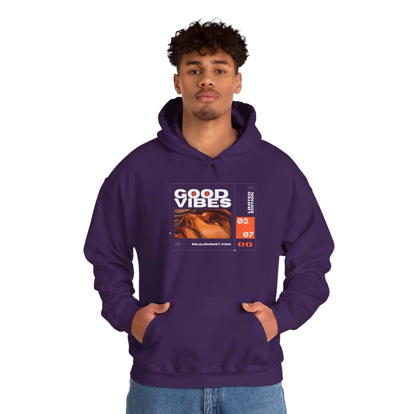 Different color options of Good Vibes Unisex Heavy Blend Hoodie, suitable for various tastes and sizes.