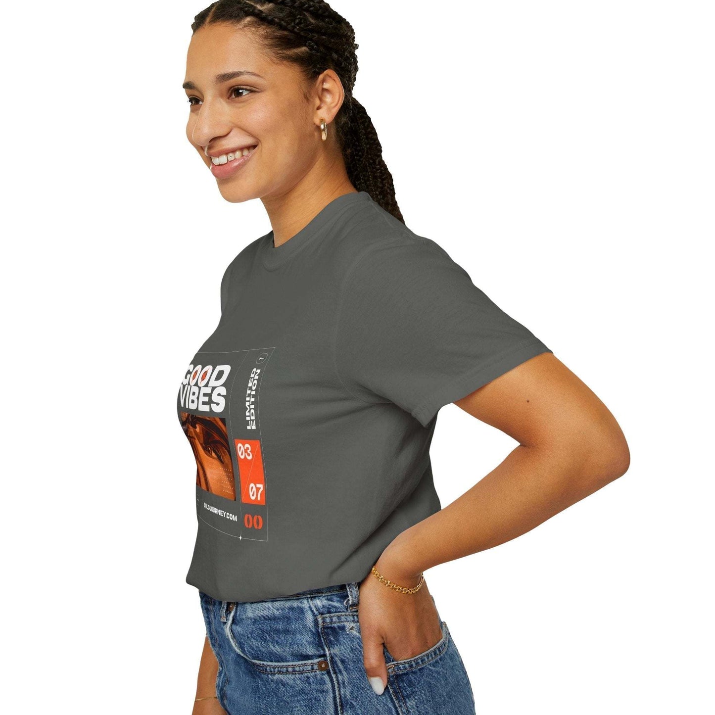 Good Vibes Graphic Design Pullover showcasing a stylish vintage boho oversized t-shirt in organic cotton.